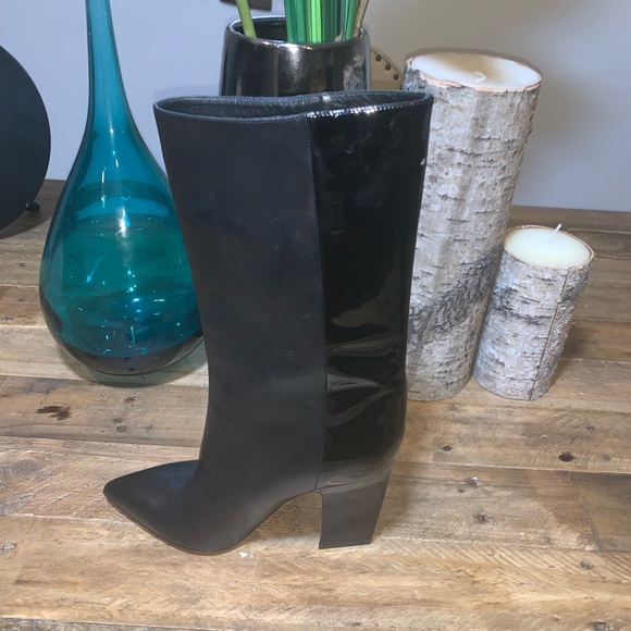 VALENTINO GARAVANI matte and patent leather Boots - Picture 6 of 8